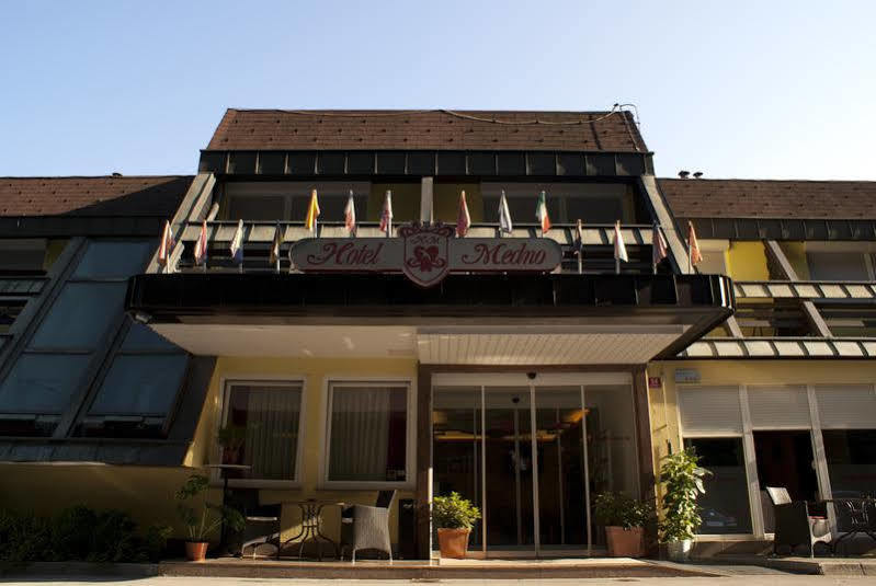 Hotel Medno Ngoại thất bức ảnh
