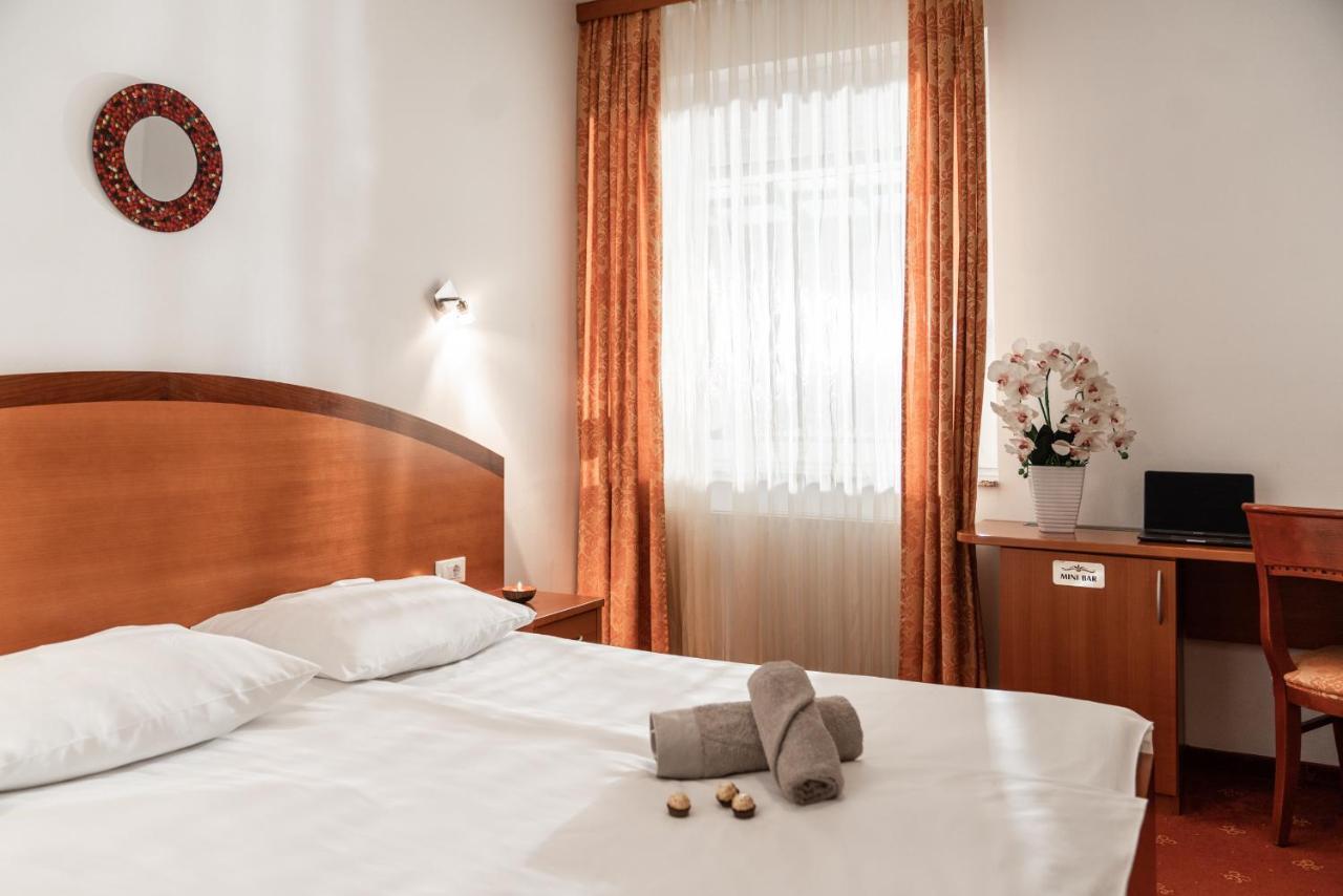 Hotel Medno Ngoại thất bức ảnh
